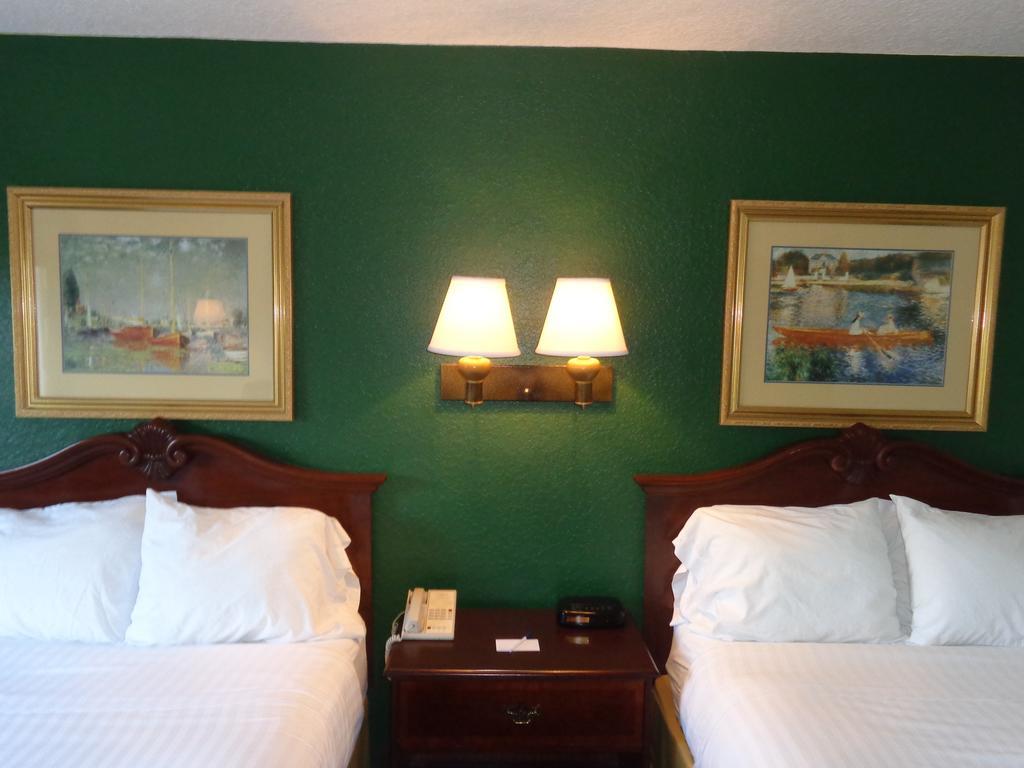 Ruskin Inn Tampa-Sun City Center Extérieur photo