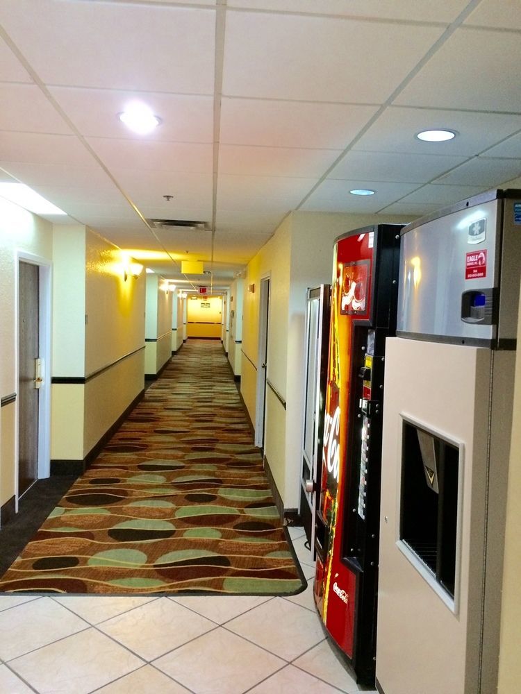 Ruskin Inn Tampa-Sun City Center Extérieur photo